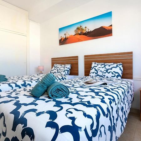 شقة Fantastico Apartamento A Pie De Playa By Renthas فوينخيرولا المظهر الخارجي الصورة
