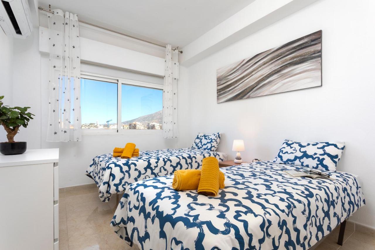 شقة Fantastico Apartamento A Pie De Playa By Renthas فوينخيرولا المظهر الخارجي الصورة