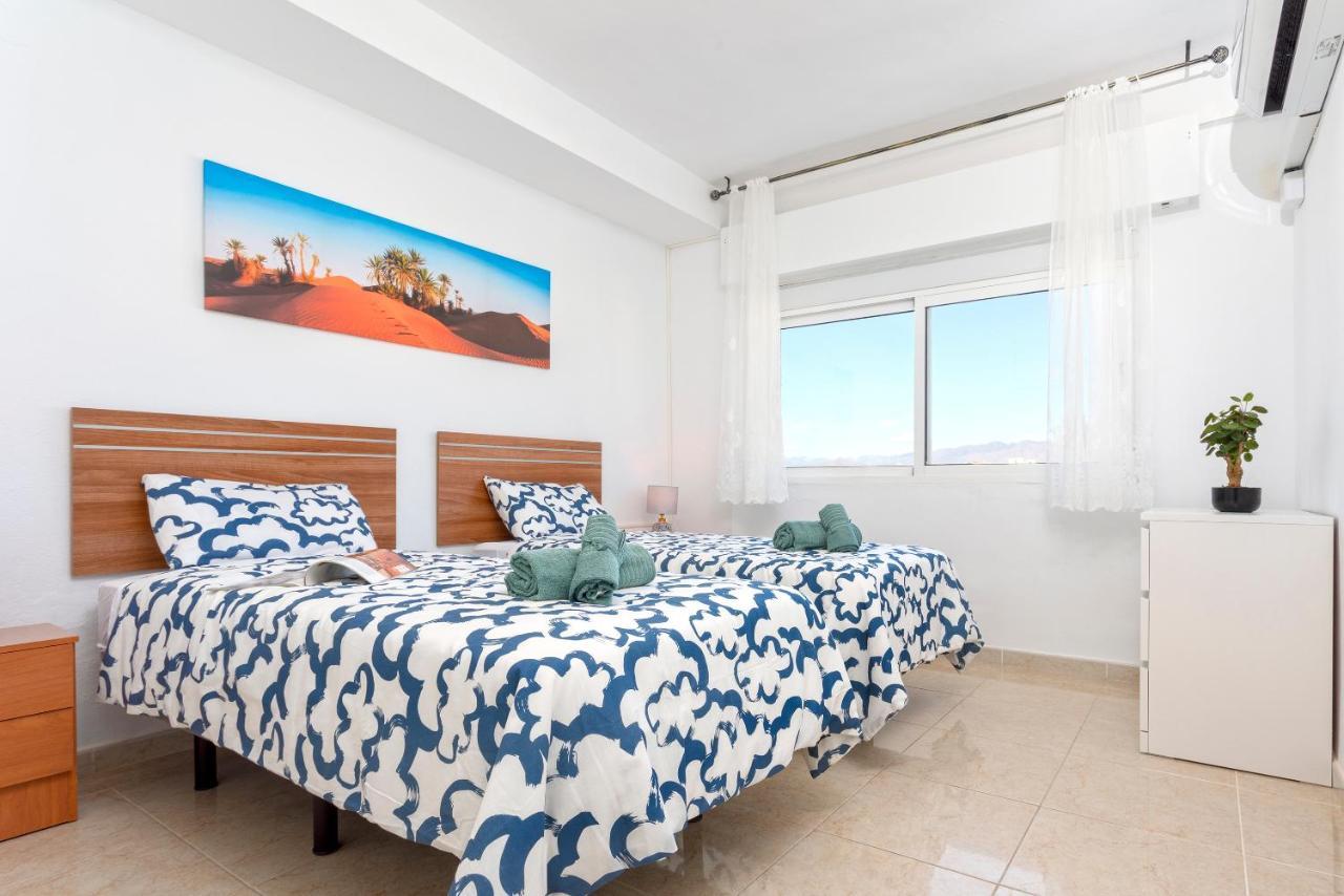 شقة Fantastico Apartamento A Pie De Playa By Renthas فوينخيرولا المظهر الخارجي الصورة